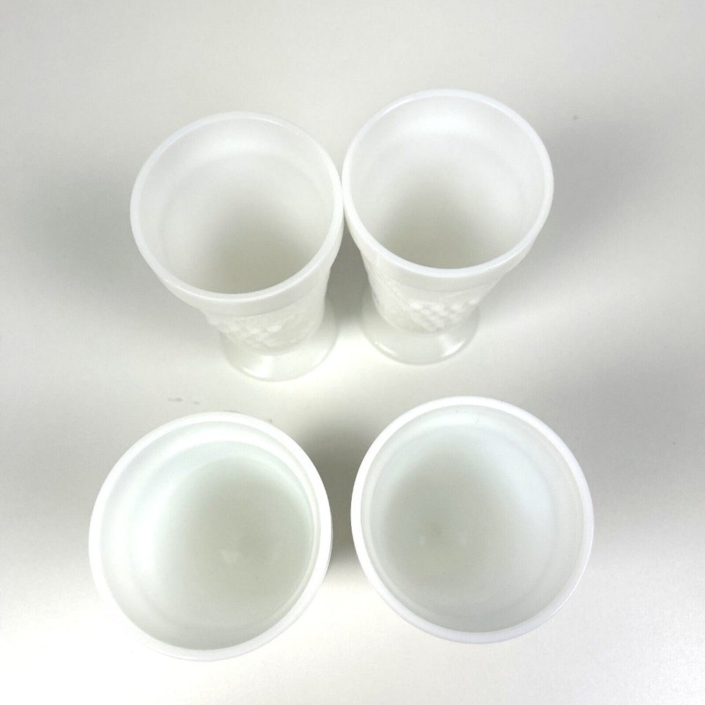 Vintage Set of 4 White Milk Glass Footed Goblets Grapes & Leaves Pattern - Picture 3 of 8
